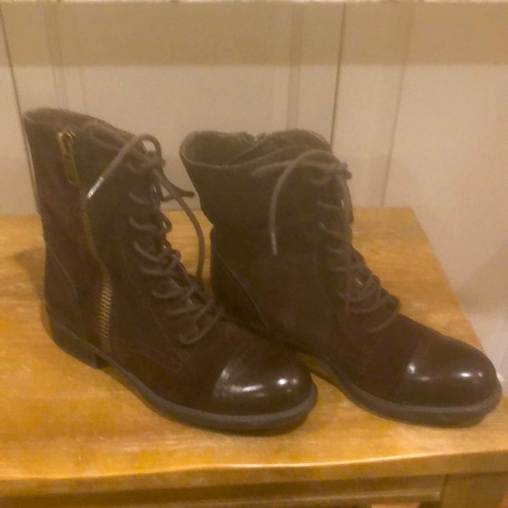Women's Brown Lace-Up Boots